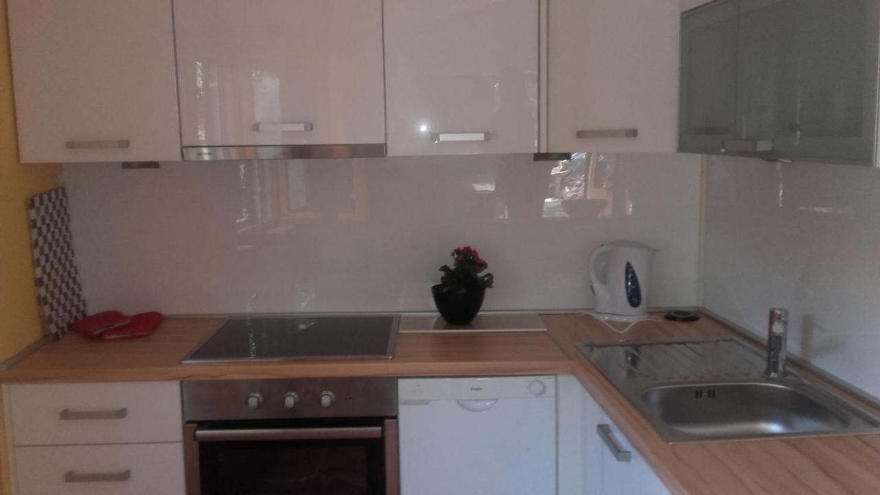 Holiday Home Pavarotti Supetar Extérieur photo